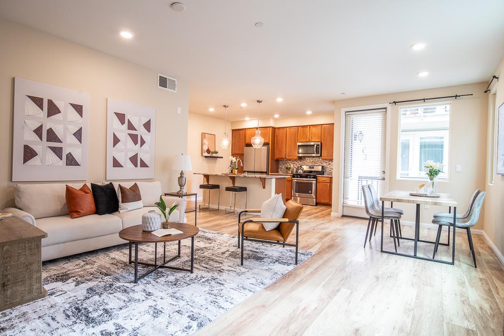 Detail Gallery Image 2 of 25 For 1496 Nightshade Rd #30,  Milpitas,  CA 95035 - 2 Beds | 2 Baths