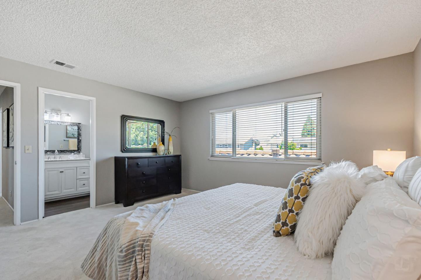 Detail Gallery Image 25 of 37 For 605 Encino Dr, Morgan Hill,  CA 95037 - 5 Beds | 3 Baths