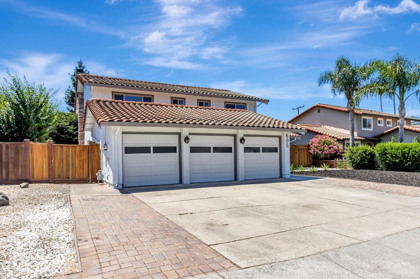 Detail Gallery Image 35 of 37 For 605 Encino Dr, Morgan Hill,  CA 95037 - 5 Beds | 3 Baths