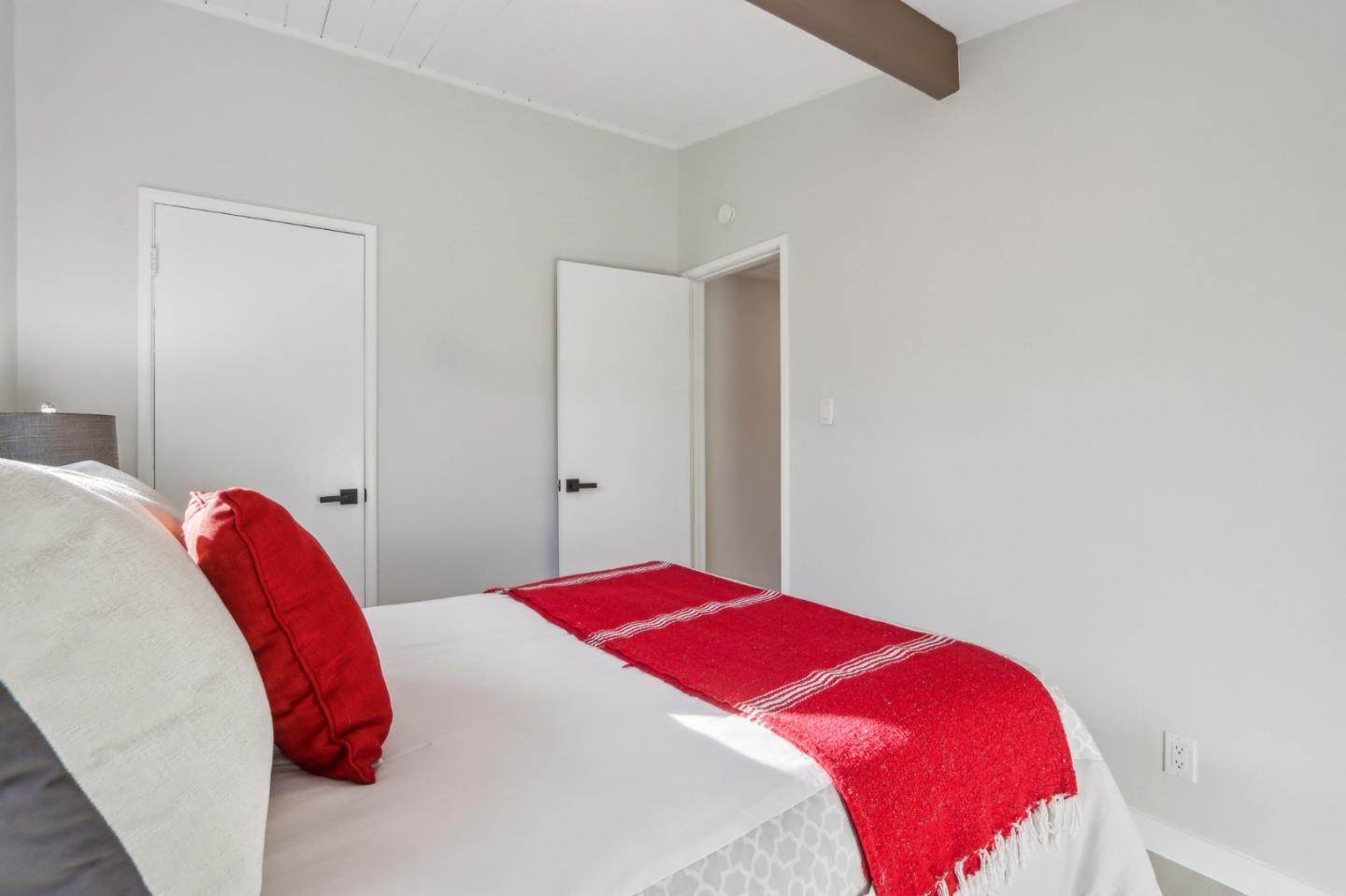 Detail Gallery Image 20 of 37 For 1408 Cliffwood Dr, San Jose,  CA 95122 - 3 Beds | 1 Baths