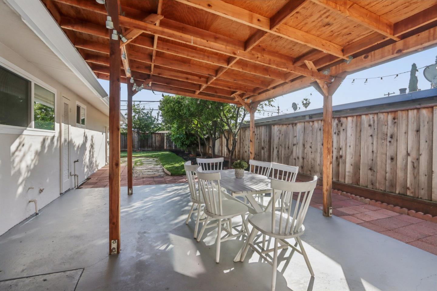 Detail Gallery Image 25 of 37 For 1408 Cliffwood Dr, San Jose,  CA 95122 - 3 Beds | 1 Baths