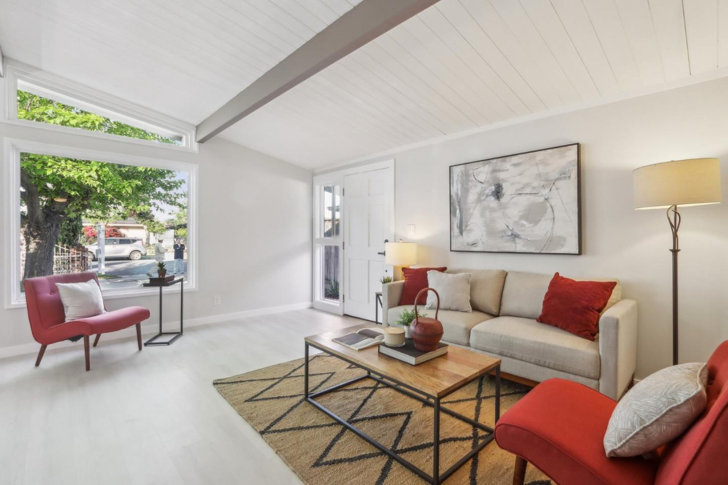 Detail Gallery Image 3 of 37 For 1408 Cliffwood Dr, San Jose,  CA 95122 - 3 Beds | 1 Baths