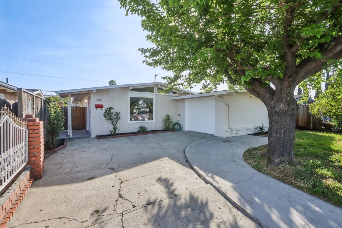 Detail Gallery Image 34 of 37 For 1408 Cliffwood Dr, San Jose,  CA 95122 - 3 Beds | 1 Baths