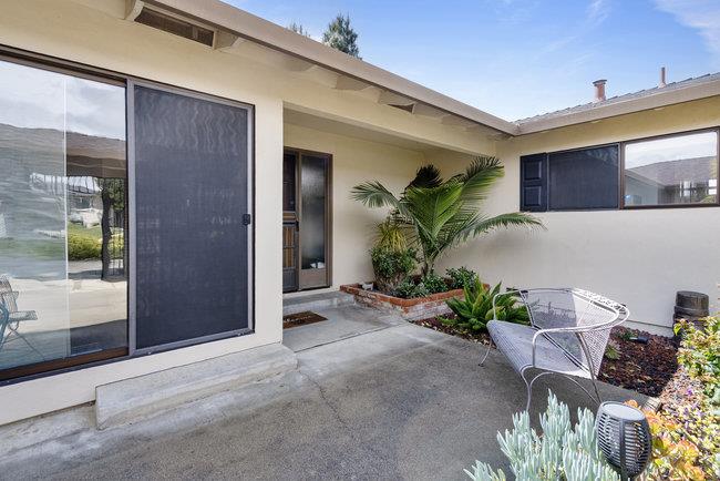 Detail Gallery Image 15 of 102 For 725 Ridgemark Dr, Hollister,  CA 95023 - 3 Beds | 2 Baths