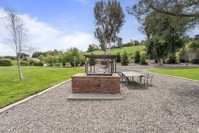 Detail Gallery Image 82 of 102 For 725 Ridgemark Dr, Hollister,  CA 95023 - 3 Beds | 2 Baths