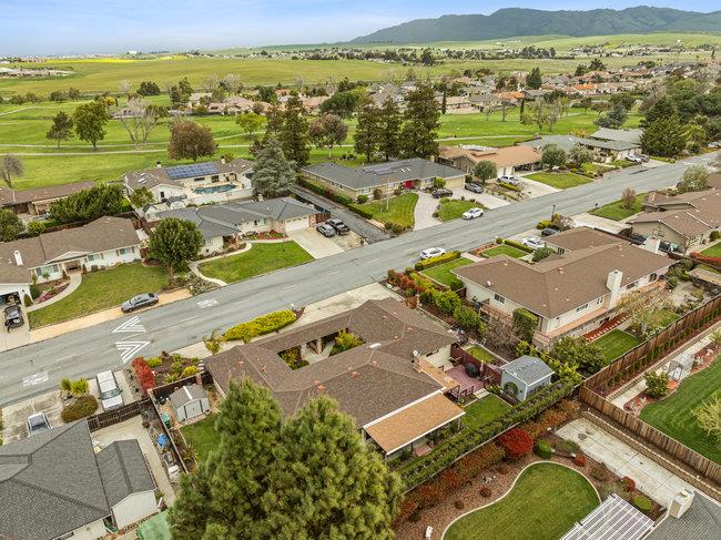 Detail Gallery Image 86 of 102 For 725 Ridgemark Dr, Hollister,  CA 95023 - 3 Beds | 2 Baths