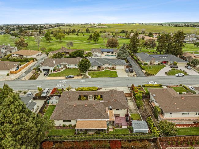 Detail Gallery Image 87 of 102 For 725 Ridgemark Dr, Hollister,  CA 95023 - 3 Beds | 2 Baths