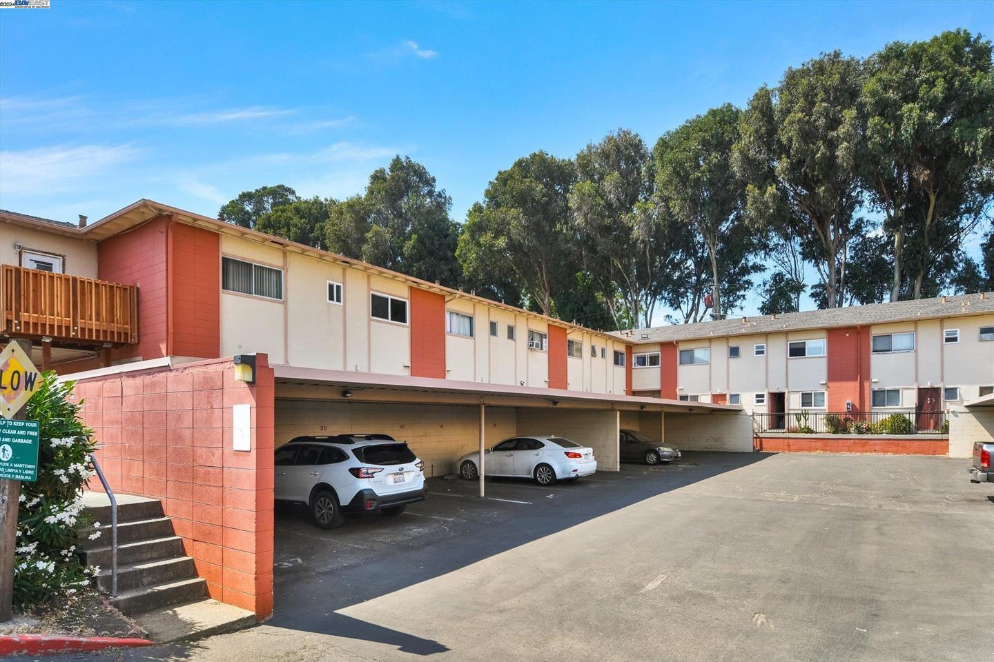 Detail Gallery Image 2 of 9 For 27505 Tampa Ave #39,  Hayward,  CA 94544 - 2 Beds | 1/1 Baths