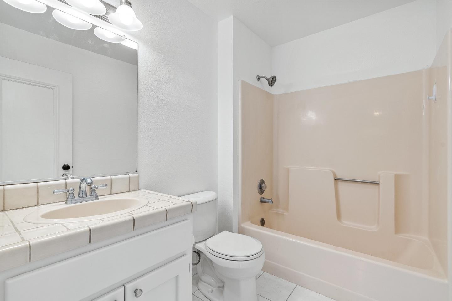 Detail Gallery Image 24 of 30 For 17 Carriage Ln, Scotts Valley,  CA 95066 - 3 Beds | 2 Baths