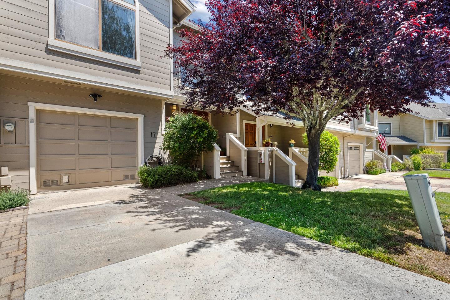 Detail Gallery Image 6 of 30 For 17 Carriage Ln, Scotts Valley,  CA 95066 - 3 Beds | 2 Baths