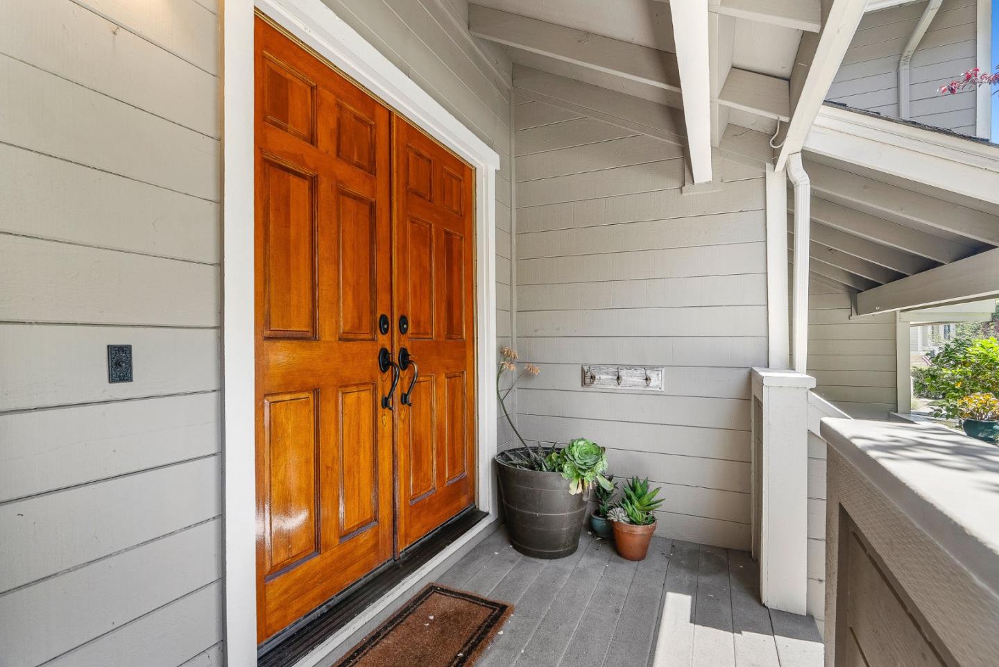 Detail Gallery Image 8 of 30 For 17 Carriage Ln, Scotts Valley,  CA 95066 - 3 Beds | 2 Baths