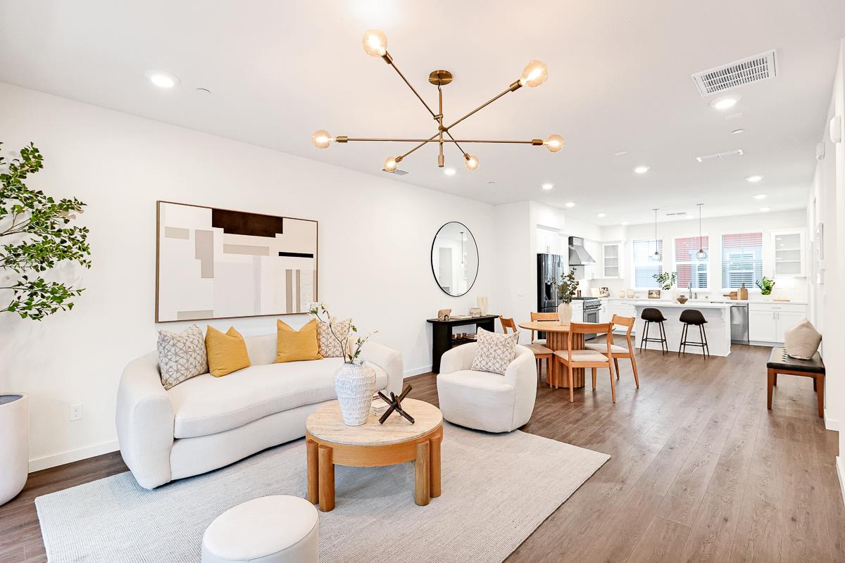 Photo #2: ML82000762 Listing: Photo #2