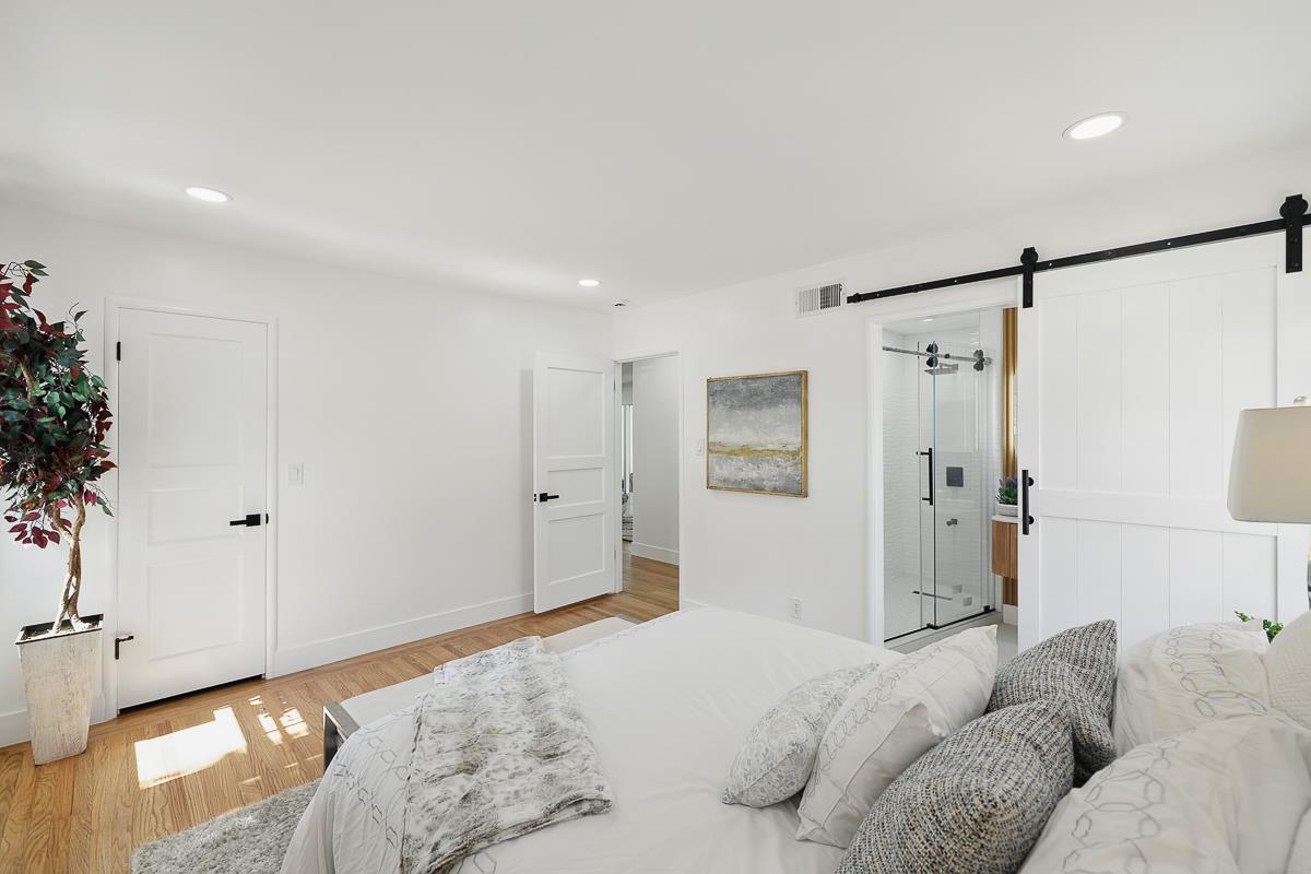 Detail Gallery Image 25 of 44 For 500 La Casa Ave, San Mateo,  CA 94403 - 3 Beds | 3 Baths