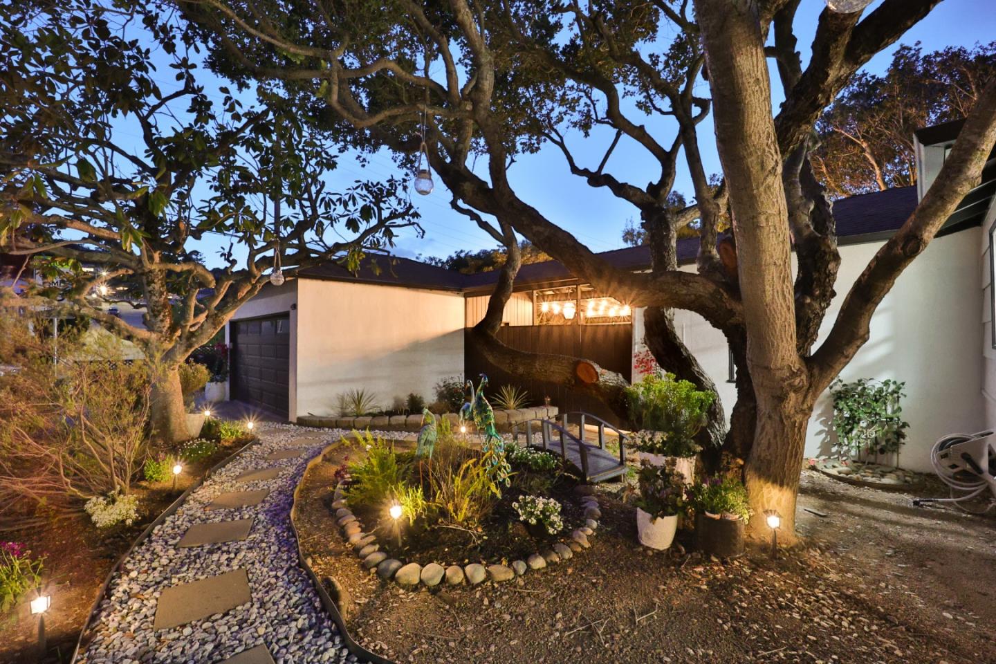 Detail Gallery Image 8 of 44 For 500 La Casa Ave, San Mateo,  CA 94403 - 3 Beds | 3 Baths