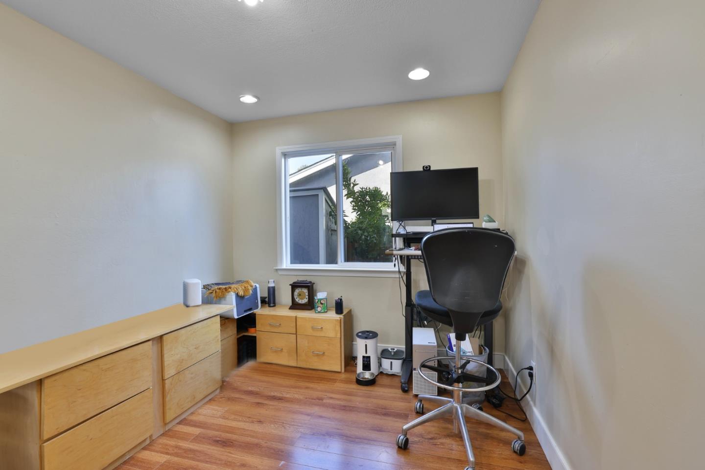 Detail Gallery Image 15 of 29 For 3516 Lisbon Dr, San Jose,  CA 95132 - 4 Beds | 2 Baths