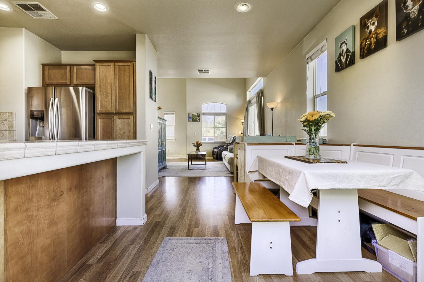 Detail Gallery Image 16 of 34 For 4015 Agassi Dr Dr, Santa Rosa,  CA 95407 - 3 Beds | 2/1 Baths