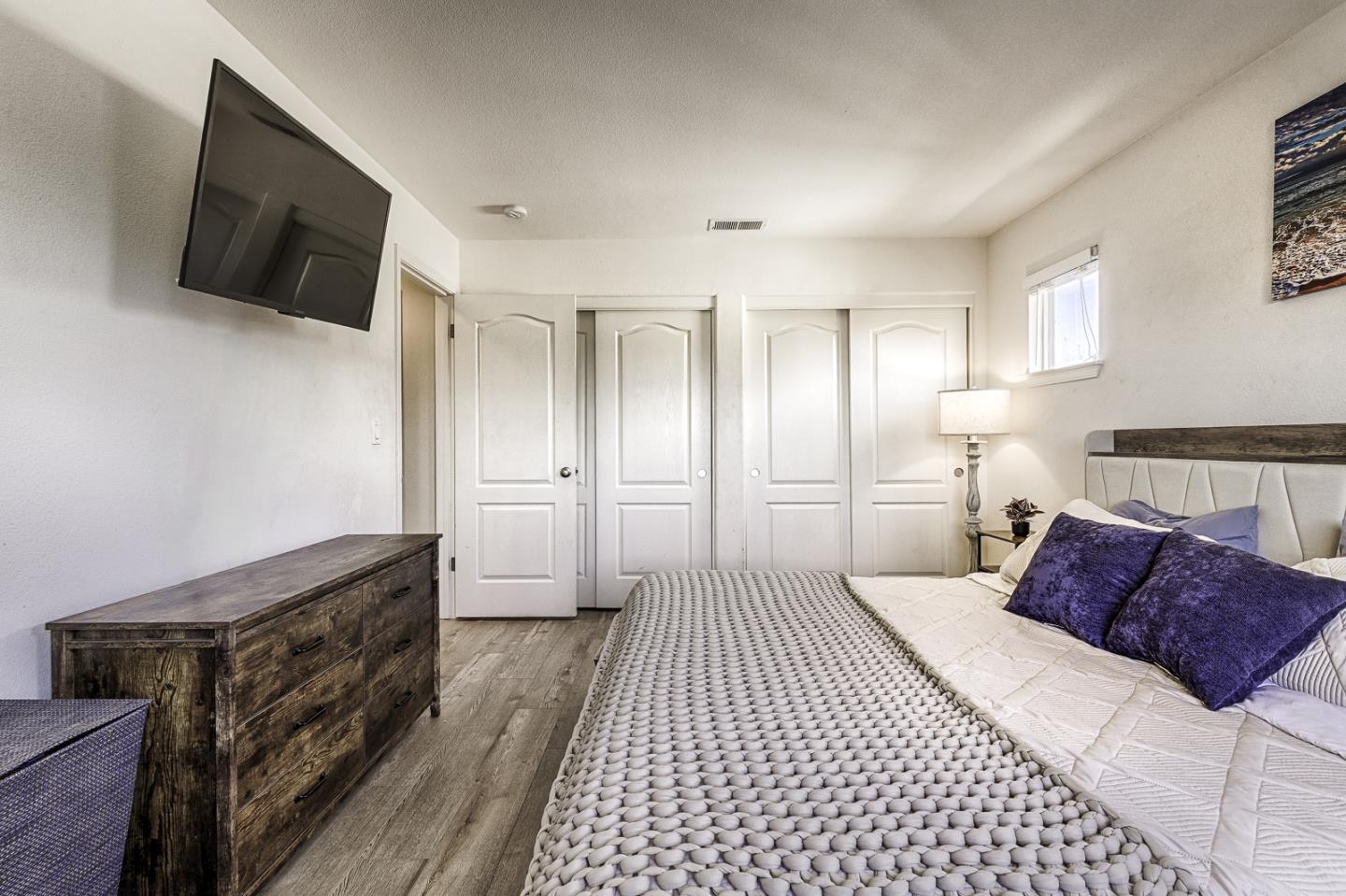 Detail Gallery Image 19 of 34 For 4015 Agassi Dr Dr, Santa Rosa,  CA 95407 - 3 Beds | 2/1 Baths
