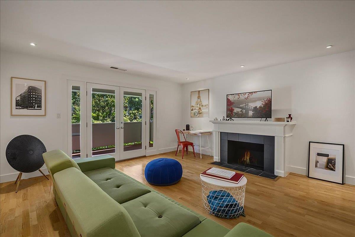 Detail Gallery Image 4 of 19 For 600 Pennsylvania Ave #24,  Los Gatos,  CA 95030 - 2 Beds | 2 Baths