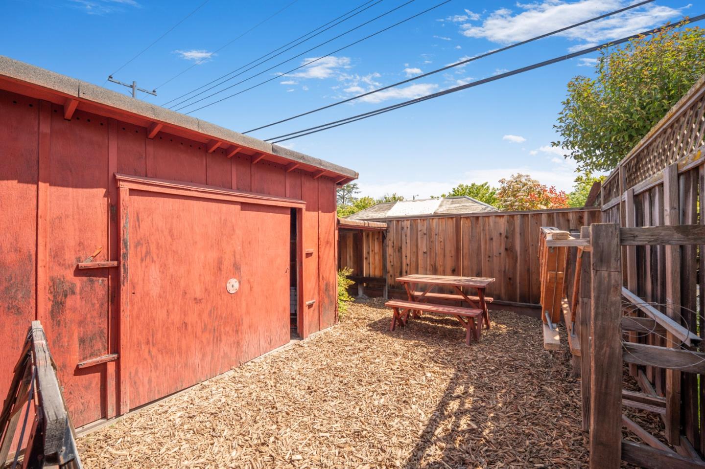 Detail Gallery Image 23 of 31 For 4834 Winton Way, San Jose,  CA 95124 - 4 Beds | 2 Baths