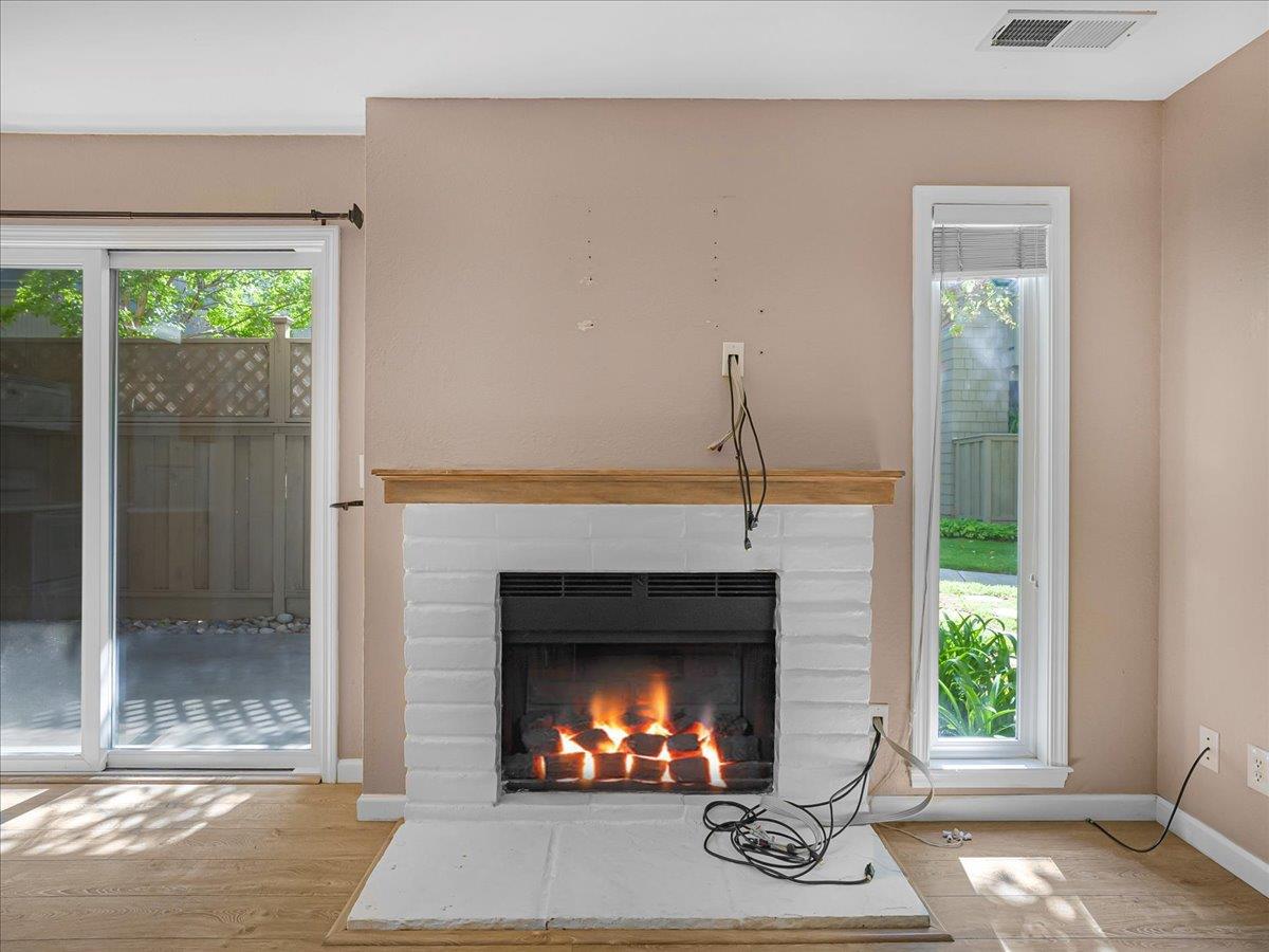 Detail Gallery Image 12 of 54 For 5693 Makati Cir #B,  San Jose,  CA 95123 - 1 Beds | 1 Baths