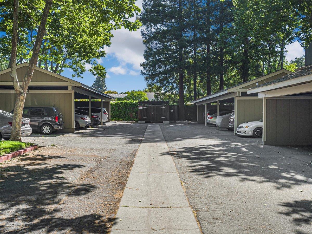 Detail Gallery Image 33 of 54 For 5693 Makati Cir #B,  San Jose,  CA 95123 - 1 Beds | 1 Baths