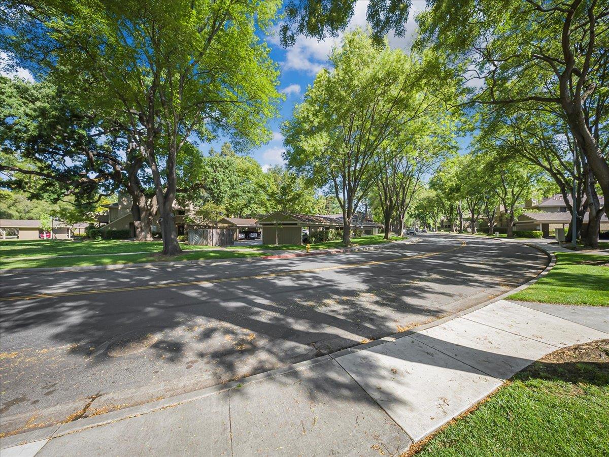 Detail Gallery Image 43 of 54 For 5693 Makati Cir #B,  San Jose,  CA 95123 - 1 Beds | 1 Baths