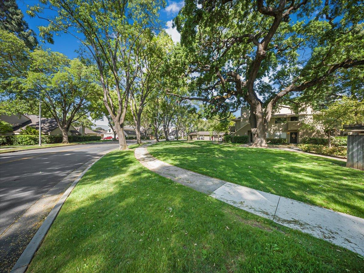 Detail Gallery Image 47 of 54 For 5693 Makati Cir #B,  San Jose,  CA 95123 - 1 Beds | 1 Baths