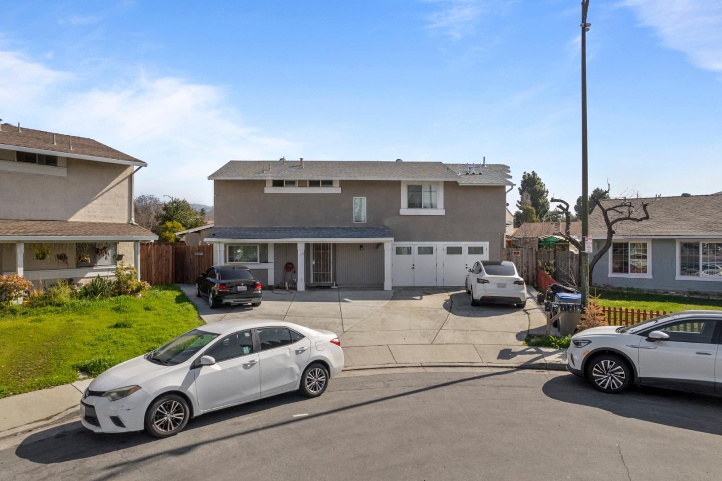 Detail Gallery Image 9 of 21 For 2604 Sierra Vista Ct, San Jose,  CA 95116 - 13 Beds | 10 Baths