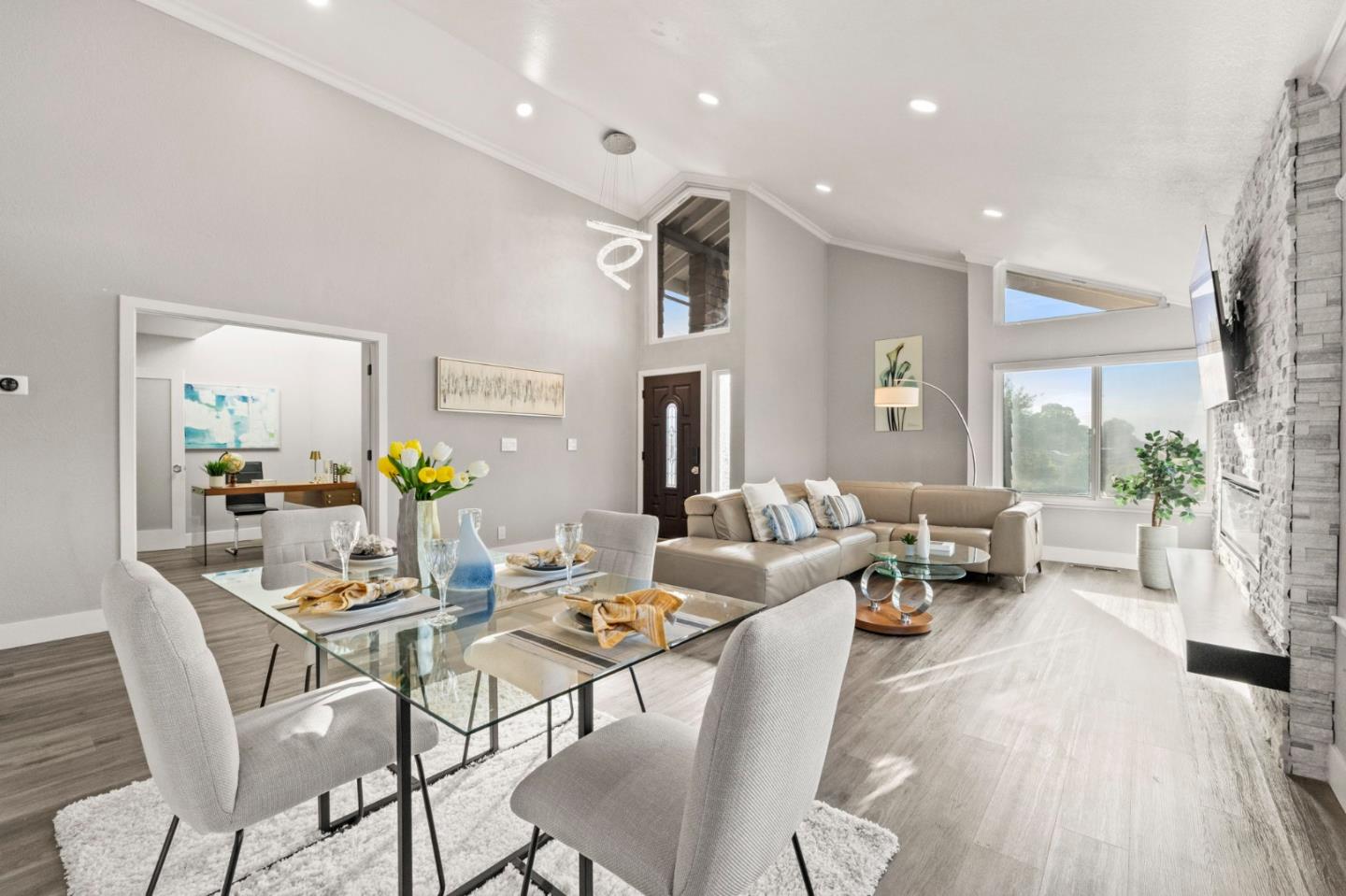 Detail Gallery Image 10 of 51 For 1241 Renraw Dr, San Jose,  CA 95127 - 4 Beds | 2 Baths