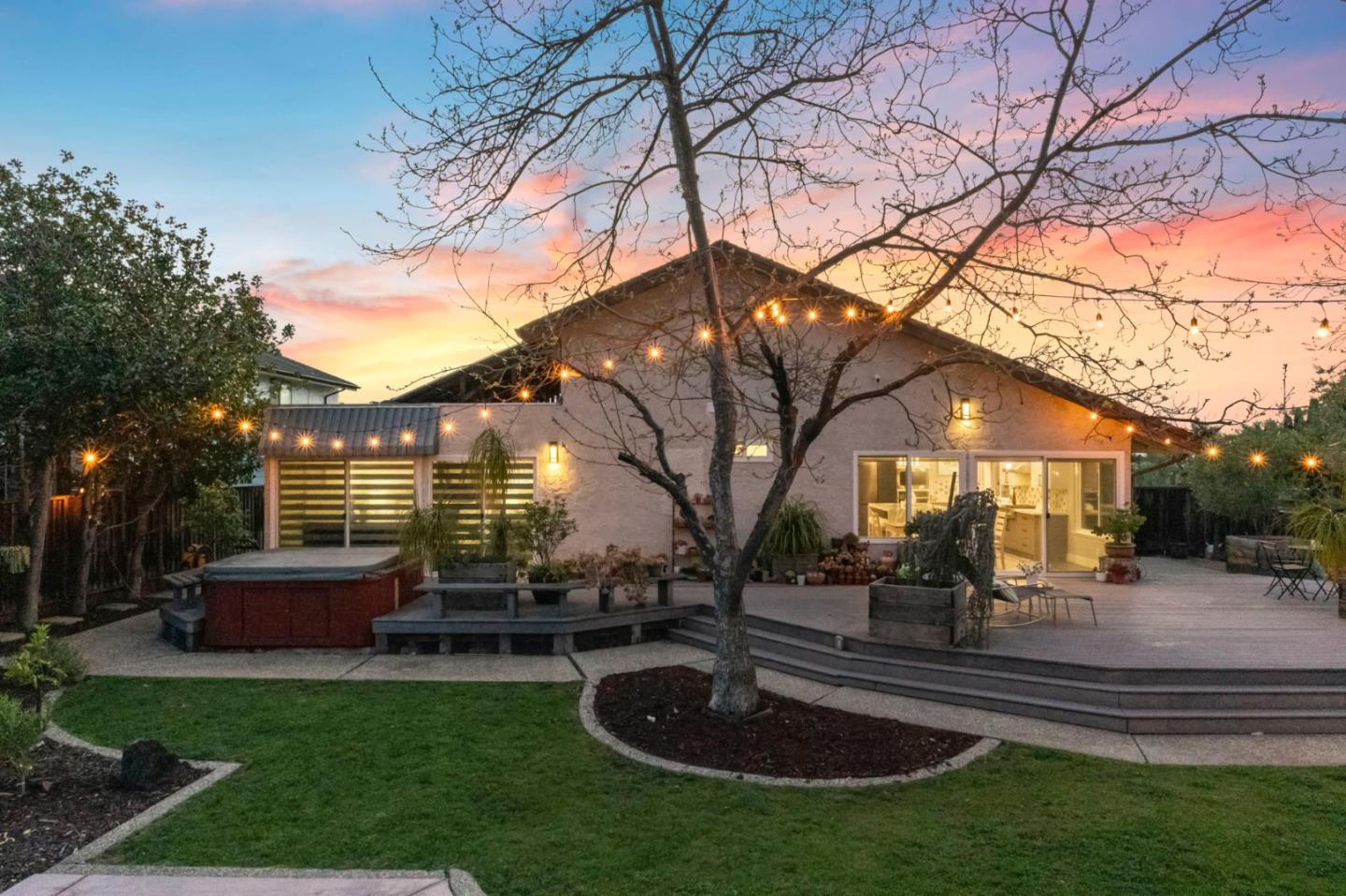 Detail Gallery Image 43 of 51 For 1241 Renraw Dr, San Jose,  CA 95127 - 4 Beds | 2 Baths