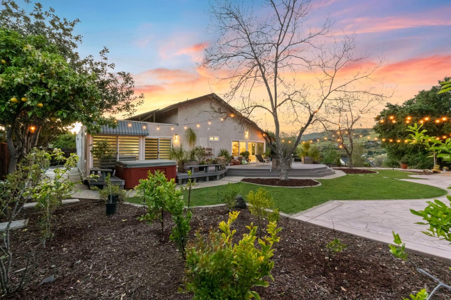 Detail Gallery Image 45 of 51 For 1241 Renraw Dr, San Jose,  CA 95127 - 4 Beds | 2 Baths