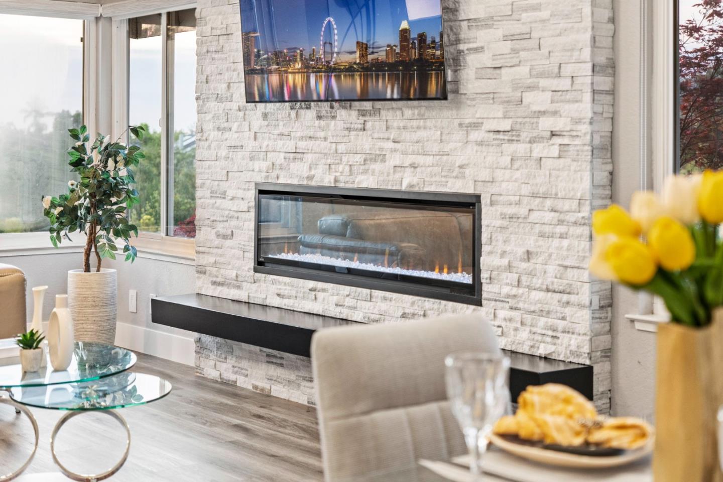 Detail Gallery Image 8 of 51 For 1241 Renraw Dr, San Jose,  CA 95127 - 4 Beds | 2 Baths