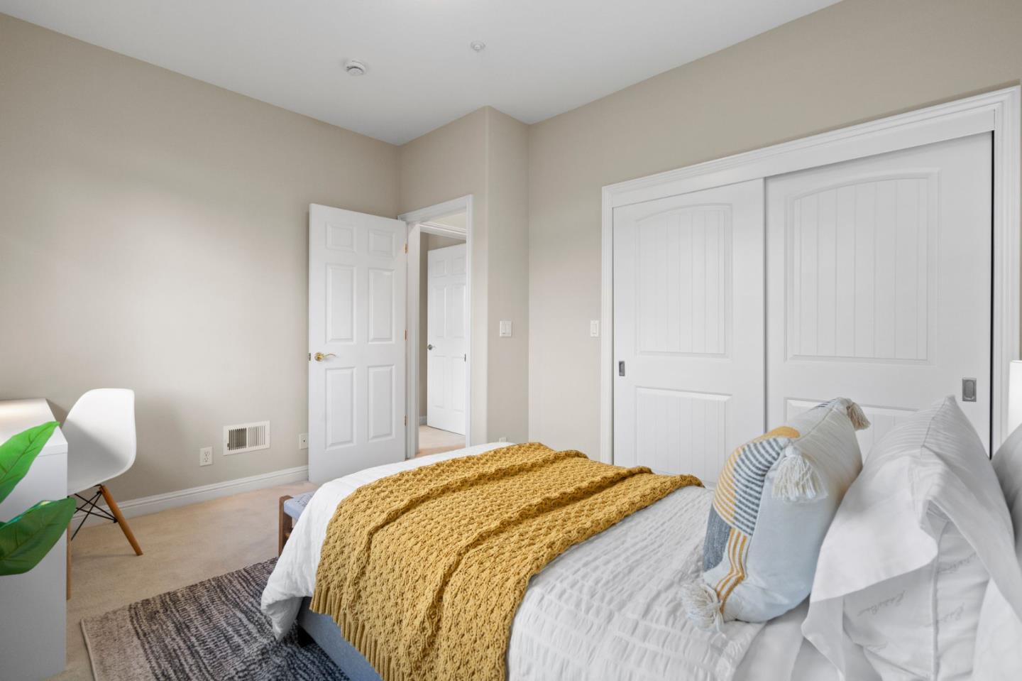 Detail Gallery Image 18 of 25 For 145 Fremont Ave, Los Altos,  CA 94022 - 3 Beds | 2/1 Baths