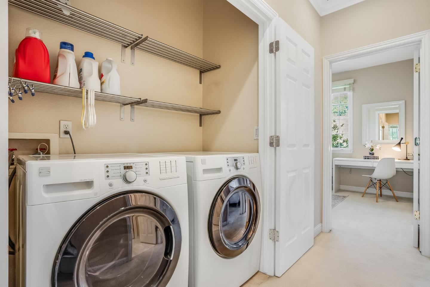 Detail Gallery Image 20 of 25 For 145 Fremont Ave, Los Altos,  CA 94022 - 3 Beds | 2/1 Baths
