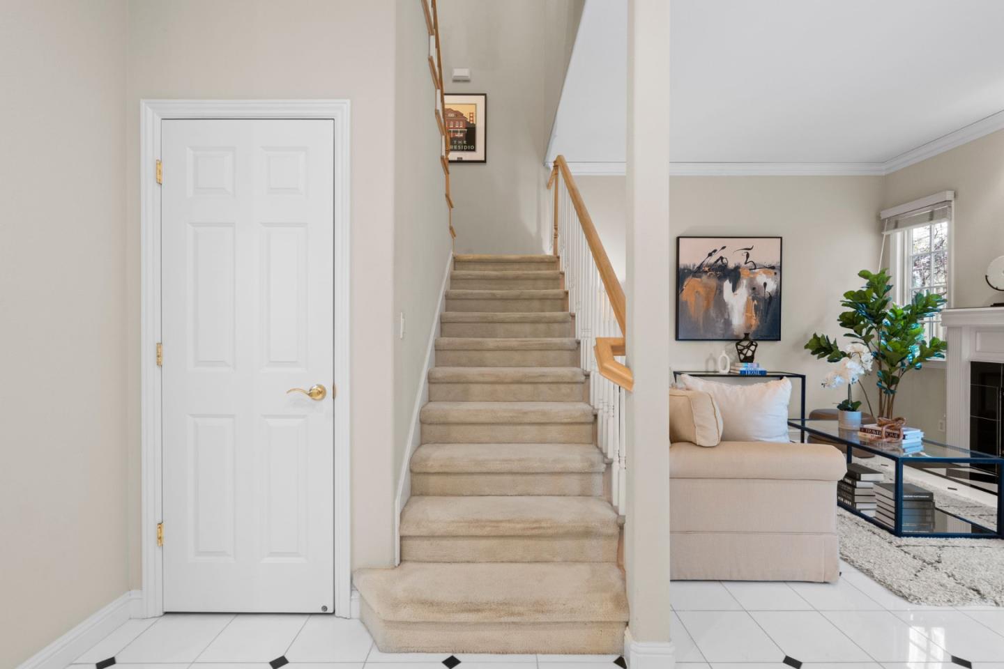Detail Gallery Image 9 of 25 For 145 Fremont Ave, Los Altos,  CA 94022 - 3 Beds | 2/1 Baths