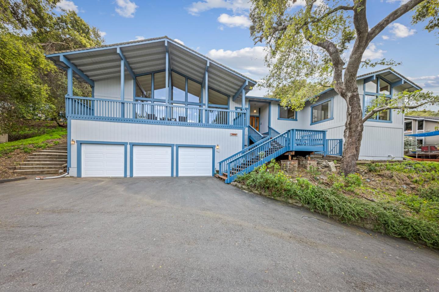 Detail Gallery Image 2 of 48 For 3440 Oak Ln, Morgan Hill,  CA 95037 - 4 Beds | 2/1 Baths