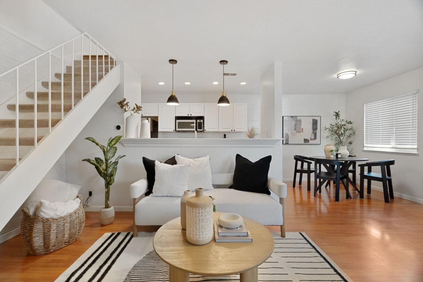 Detail Gallery Image 13 of 30 For 2310 Samaritan Pl #2,  San Jose,  CA 95124 - 2 Beds | 1 Baths