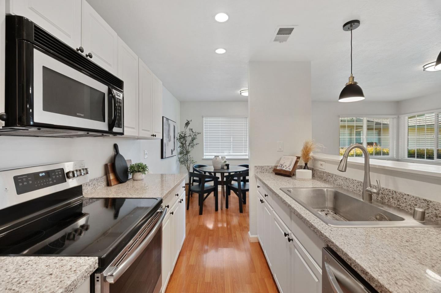 Detail Gallery Image 24 of 30 For 2310 Samaritan Pl #2,  San Jose,  CA 95124 - 2 Beds | 1 Baths