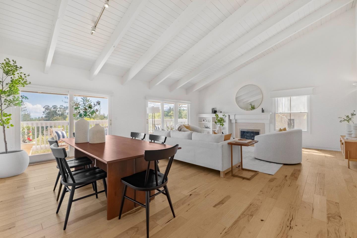 Detail Gallery Image 17 of 62 For 14646 Fieldstone Dr, Saratoga,  CA 95070 - 3 Beds | 2/2 Baths
