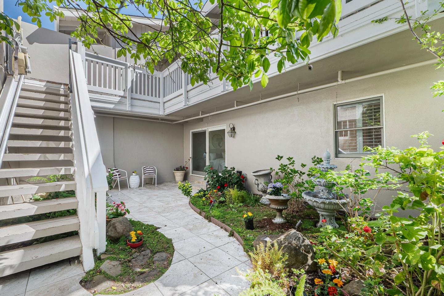 Detail Gallery Image 50 of 62 For 14646 Fieldstone Dr, Saratoga,  CA 95070 - 3 Beds | 2/2 Baths