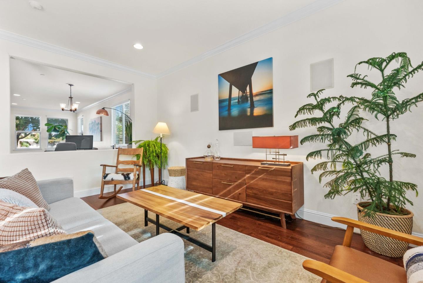 Detail Gallery Image 10 of 72 For 1031 Harbor Ct, Hollister,  CA 95023 - 4 Beds | 2/1 Baths