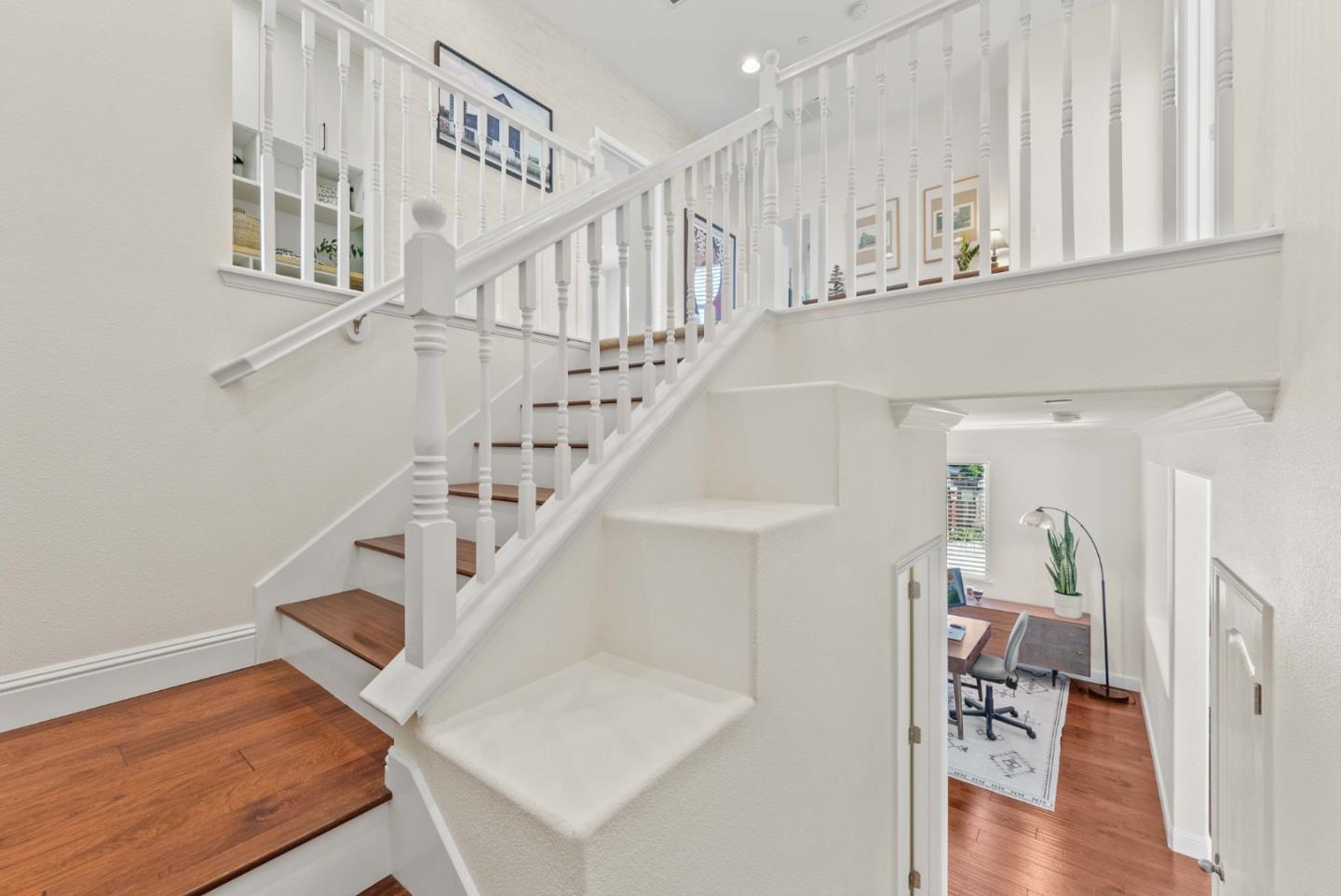 Detail Gallery Image 20 of 72 For 1031 Harbor Ct, Hollister,  CA 95023 - 4 Beds | 2/1 Baths