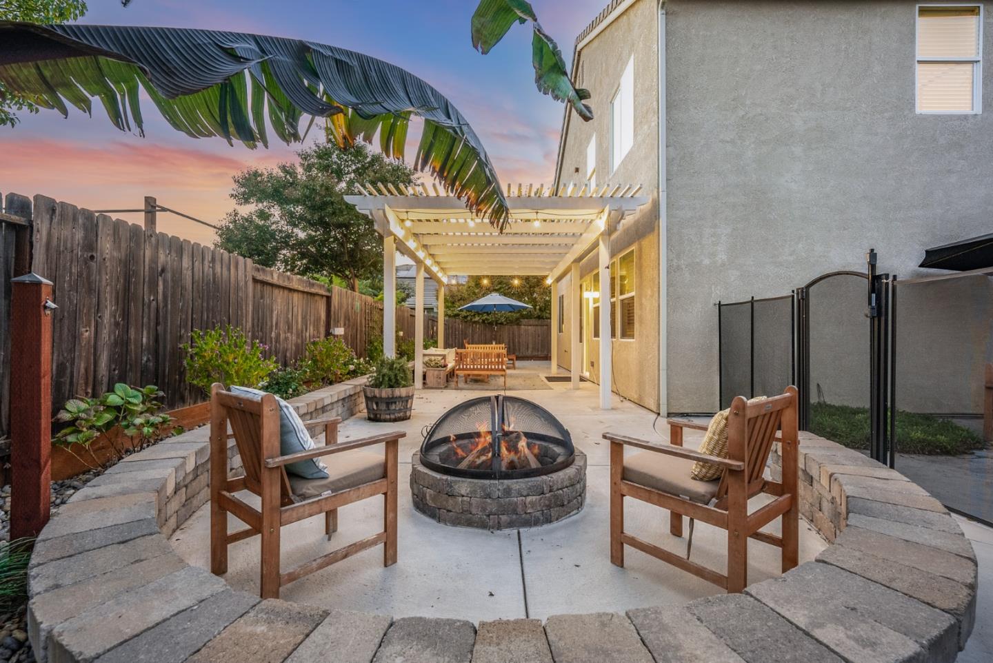 Detail Gallery Image 30 of 72 For 1031 Harbor Ct, Hollister,  CA 95023 - 4 Beds | 2/1 Baths