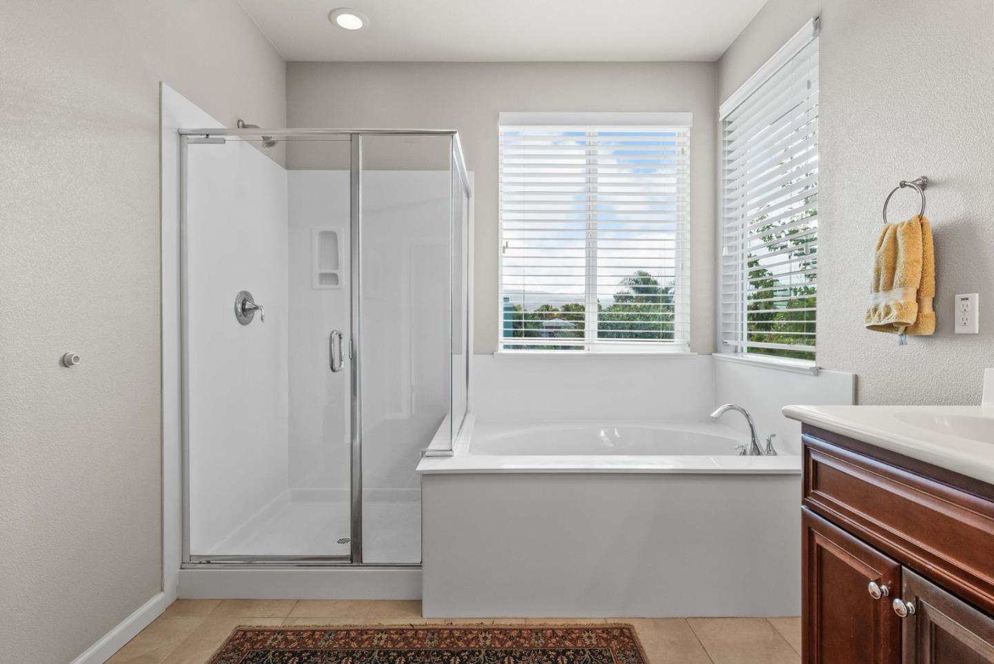 Detail Gallery Image 67 of 72 For 1031 Harbor Ct, Hollister,  CA 95023 - 4 Beds | 2/1 Baths