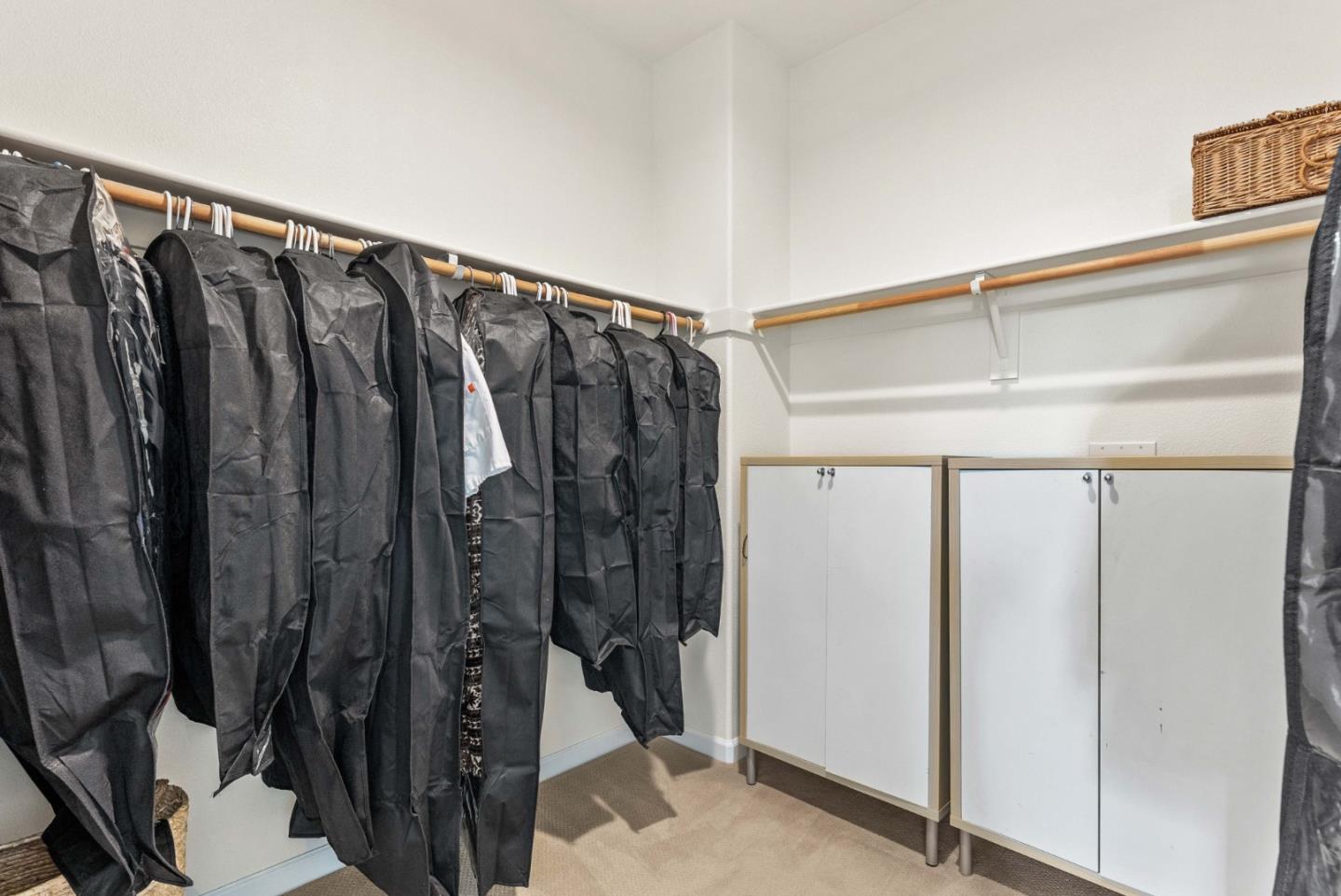 Detail Gallery Image 70 of 72 For 1031 Harbor Ct, Hollister,  CA 95023 - 4 Beds | 2/1 Baths