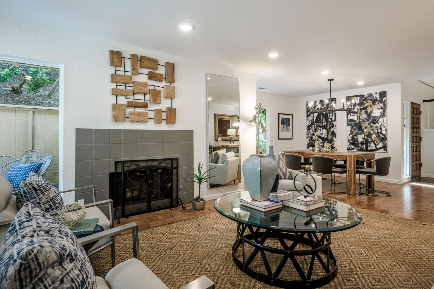 Detail Gallery Image 5 of 34 For 1 Buttercup Ln, San Carlos,  CA 94070 - 3 Beds | 2/1 Baths