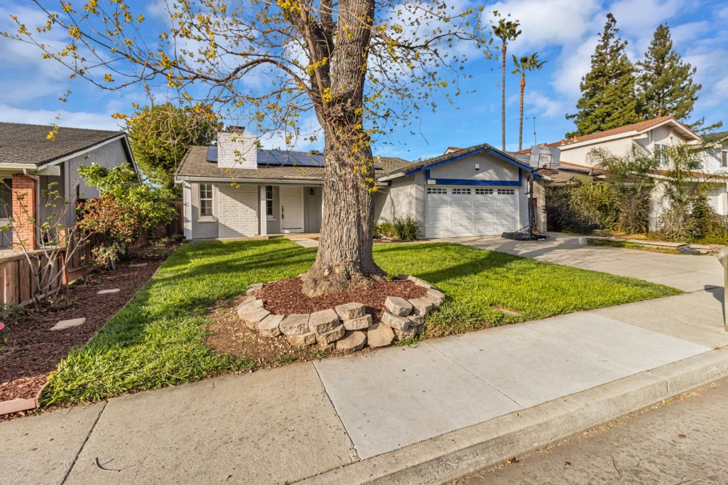 Detail Gallery Image 2 of 19 For 7262 Alder Spring Way, San Jose,  CA 95139 - 3 Beds | 2 Baths