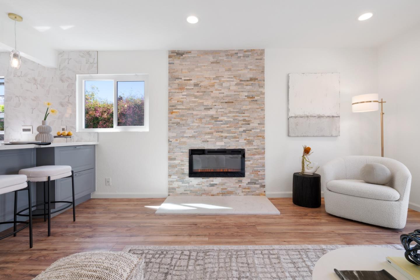 Detail Gallery Image 7 of 47 For 5745 Harder St, San Jose,  CA 95129 - 5 Beds | 3 Baths