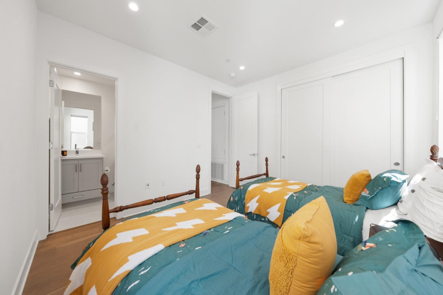 Detail Gallery Image 24 of 36 For 3492 Toomey Pl, Santa Clara,  CA 95051 - 3 Beds | 3/2 Baths