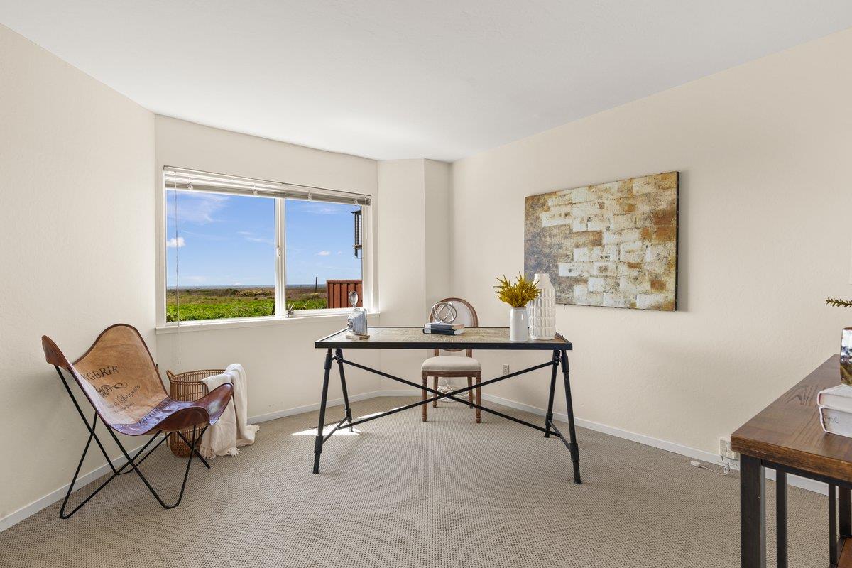 Detail Gallery Image 17 of 55 For 861 Railroad Ave, Half Moon Bay,  CA 94019 - 4 Beds | 2 Baths